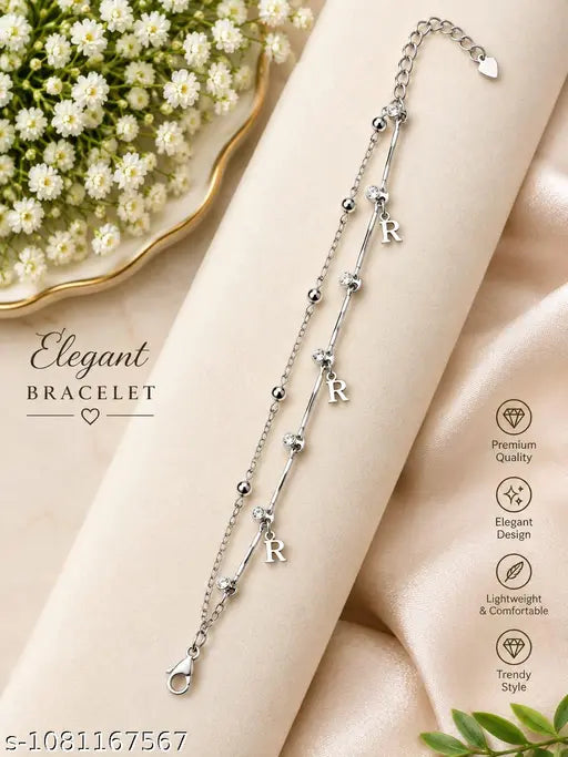 2 BRACELET GOLD AND SILVER